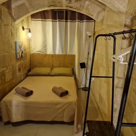 בית נופש Renovated 16th Century House In ואלטה