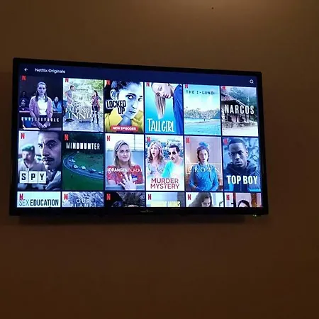 Renovated 16th Century House In *