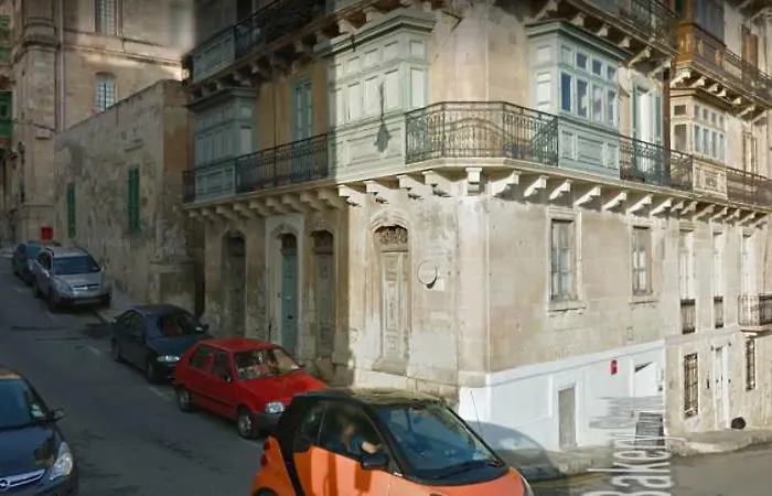 Renovated 16th Century House In